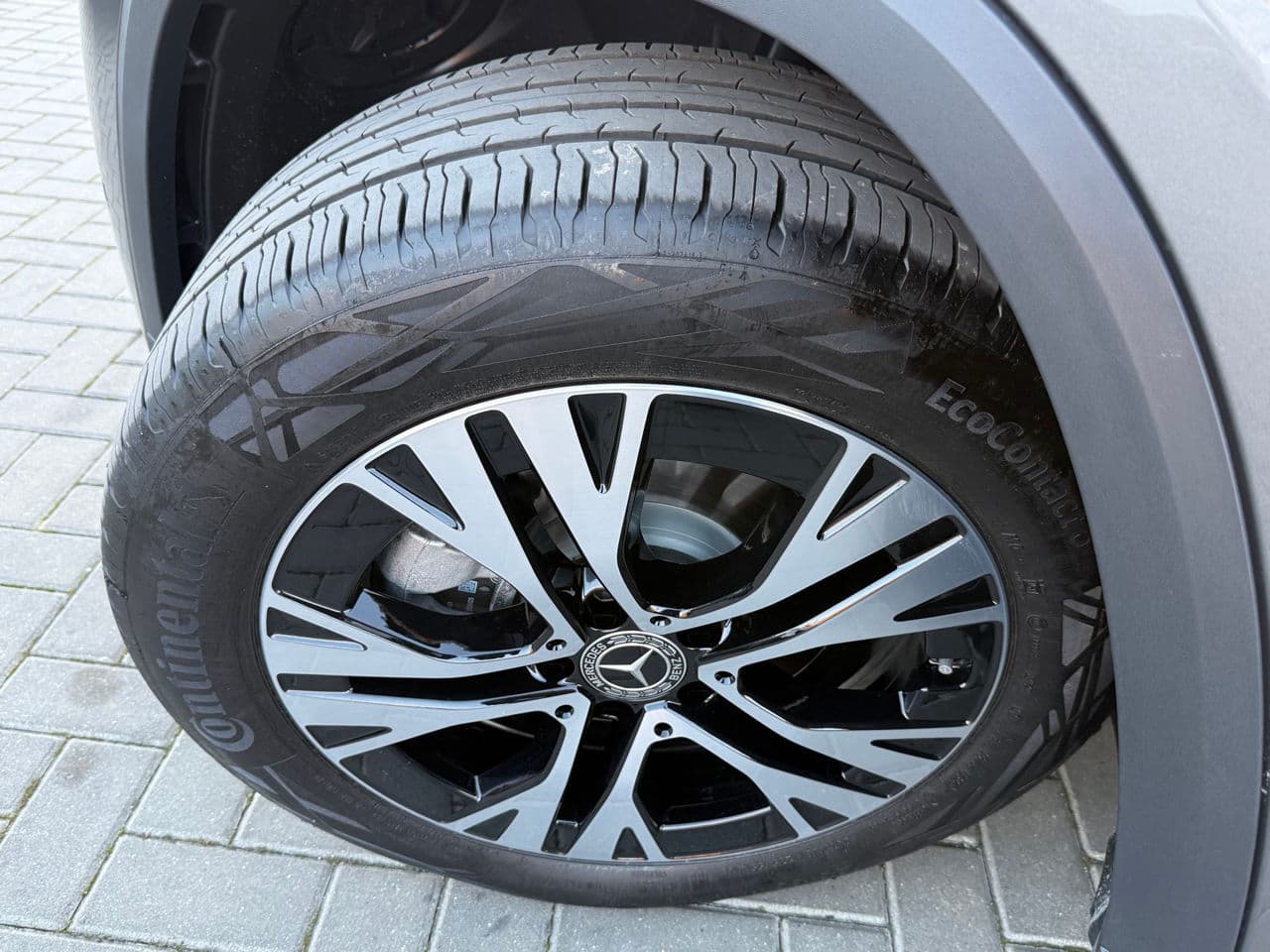 2025 Mercedes GLA 200 — Miniatură 16