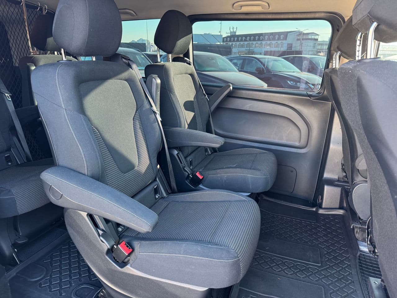 Mercedes Vito 2021 — Миниатюра 14