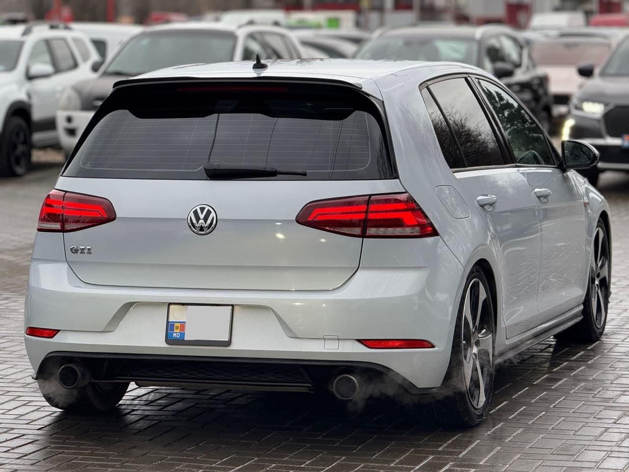Volkswagen Golf GTI 2017 — Миниатюра 2