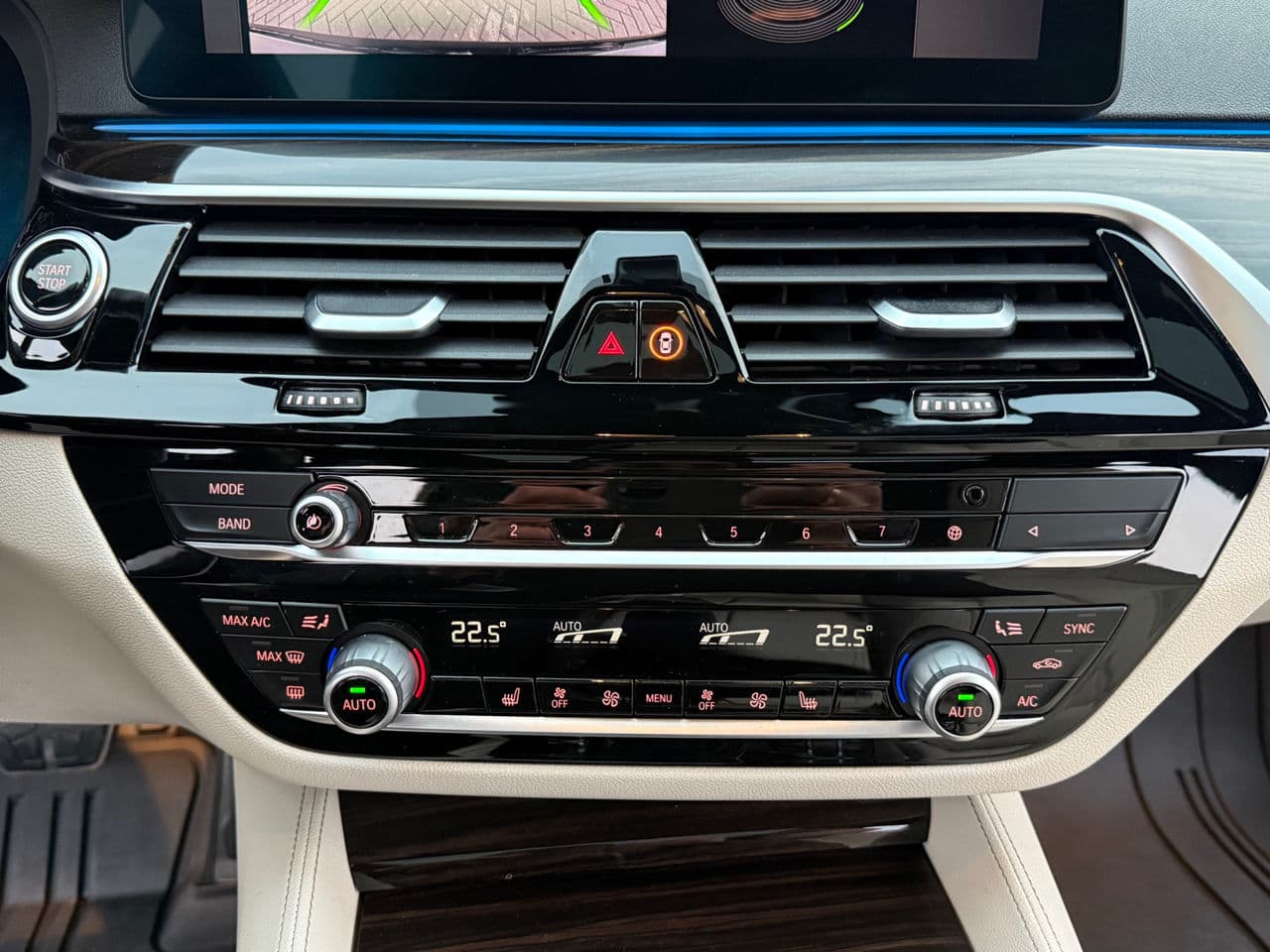 BMW 530e 2021 — Миниатюра 10