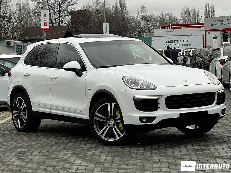 Porsche Cayenne S Hybrid 2016 — Миниатюра 3