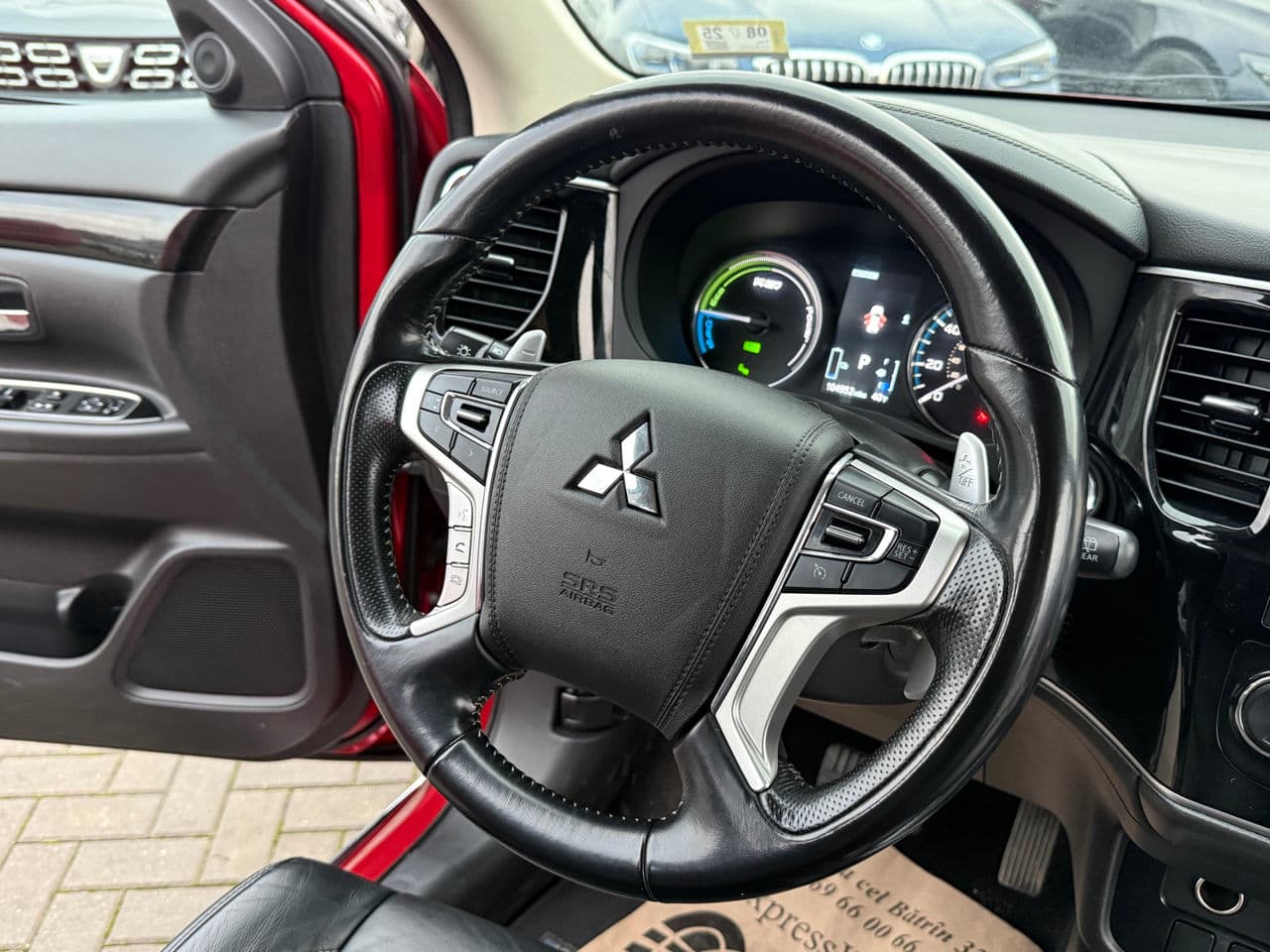 Mitsubishi Outlander 2018 — Миниатюра 7