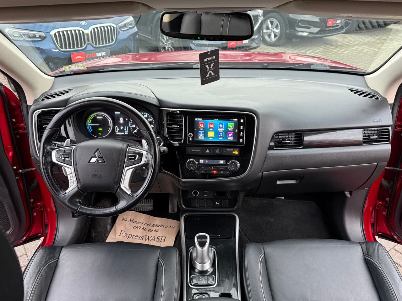 Mitsubishi Outlander 2018 — Миниатюра 6
