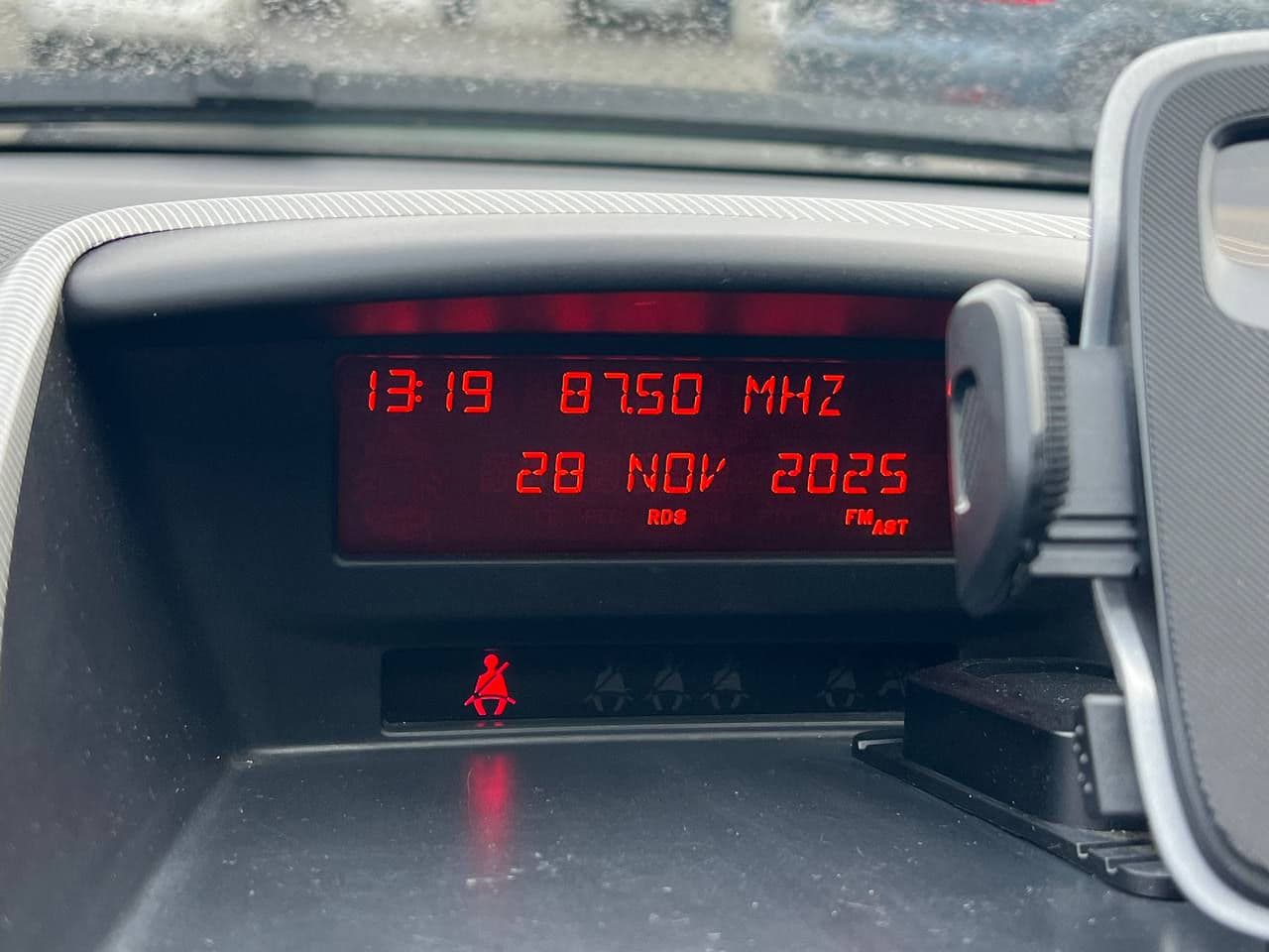 Peugeot 207 2008 — Миниатюра 9