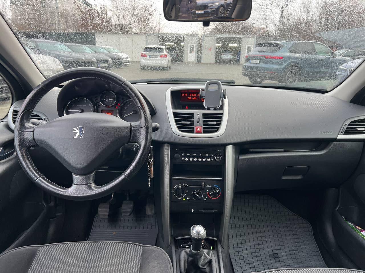 Peugeot 207 2008 — Миниатюра 6