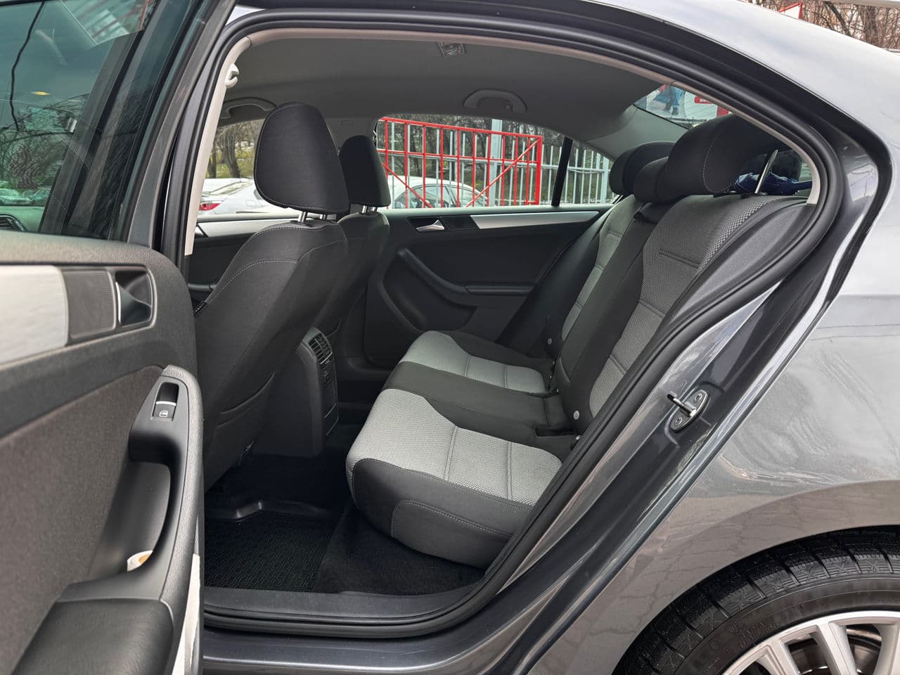 Volkswagen Jetta 2013 — Миниатюра 17