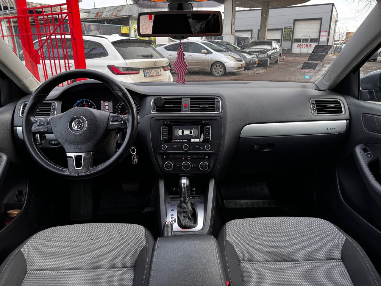 Volkswagen Jetta 2013 — Миниатюра 8