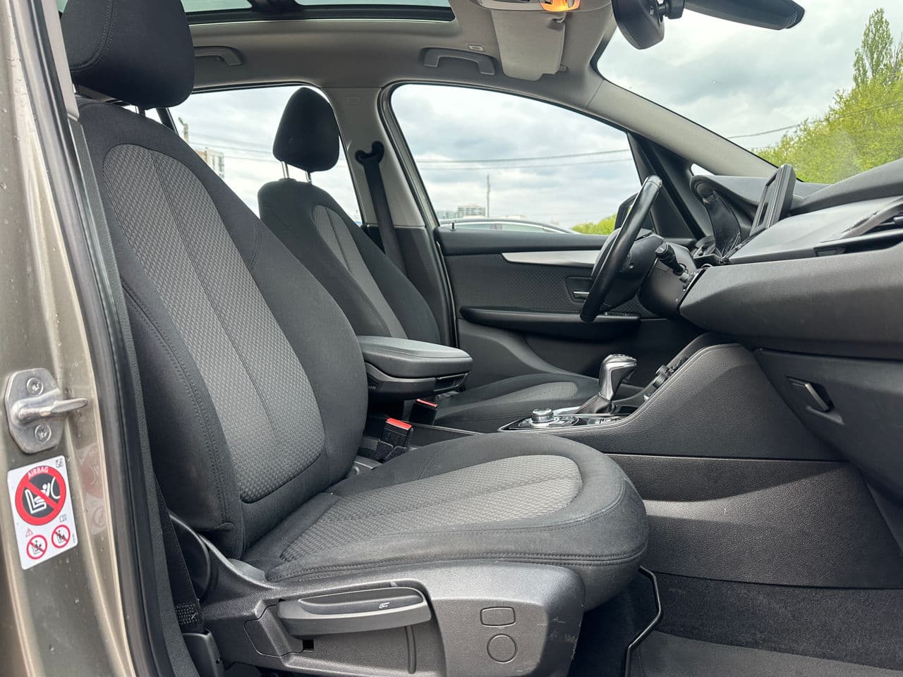 BMW 216d 2015 — Миниатюра 13