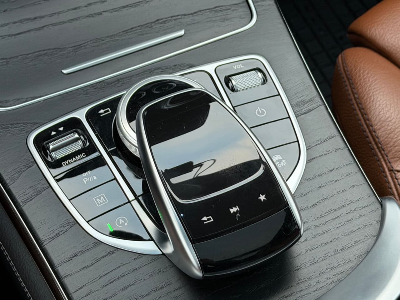 Mercedes GLC 250d 2018 — Миниатюра 19