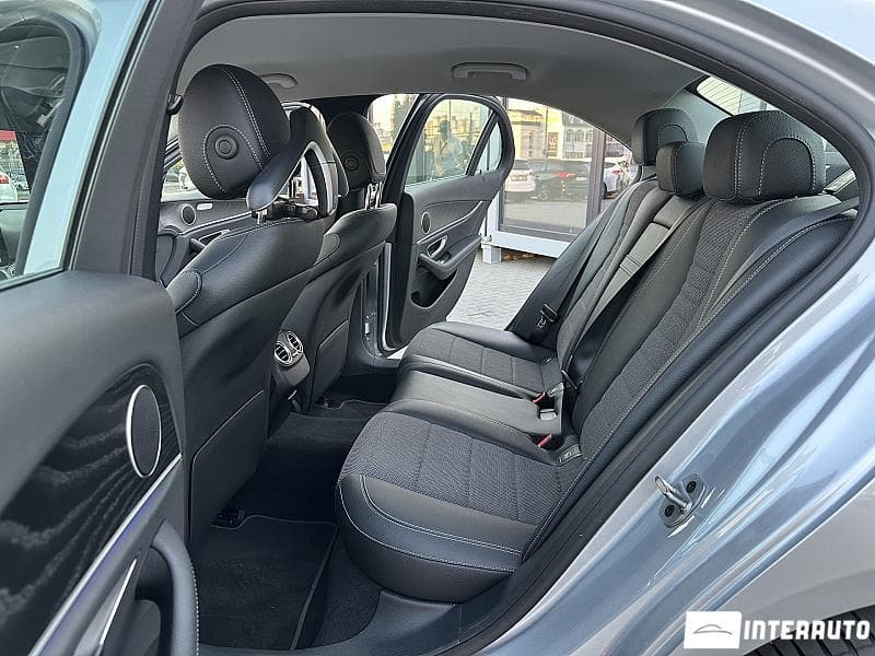 Mercedes E 300e 2022 — Миниатюра 13