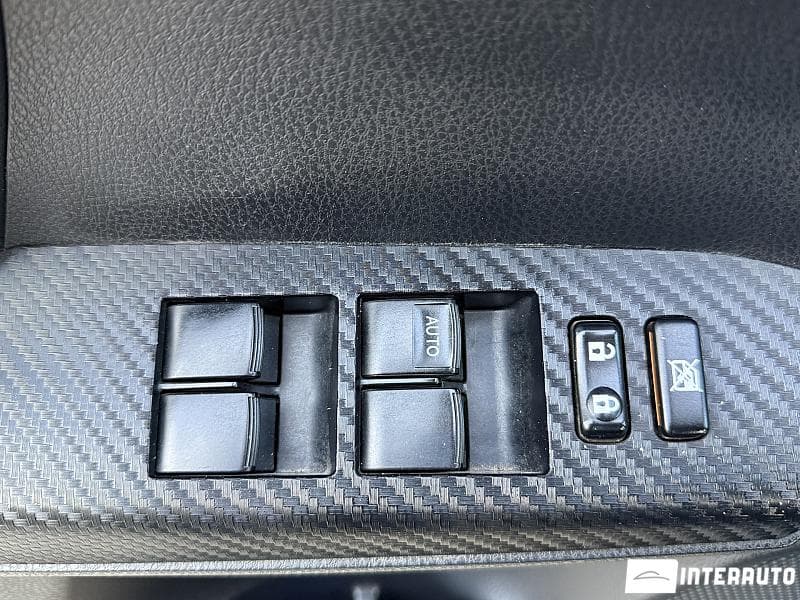 Toyota Rav-4 2014 — Миниатюра 18