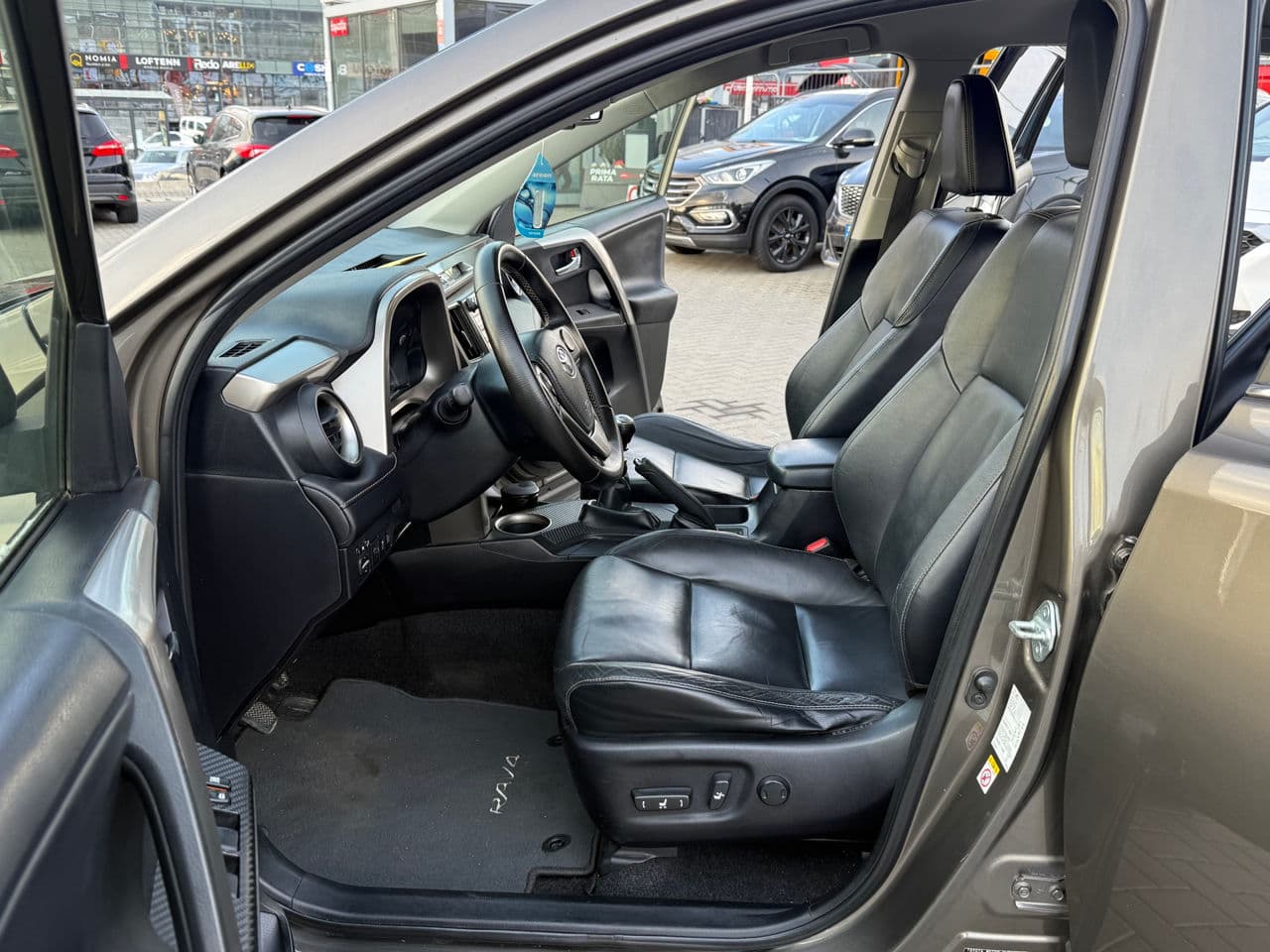 Toyota Rav-4 2014 — Миниатюра 5
