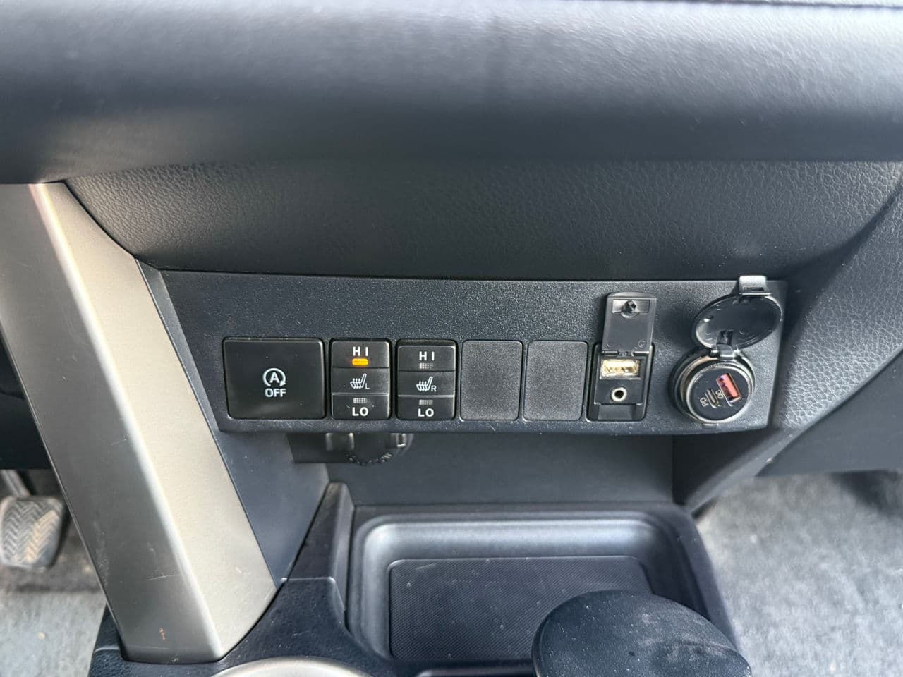 Toyota Rav-4 2014 — Миниатюра 11