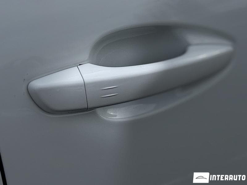 Peugeot 5008 2019 — Миниатюра 5