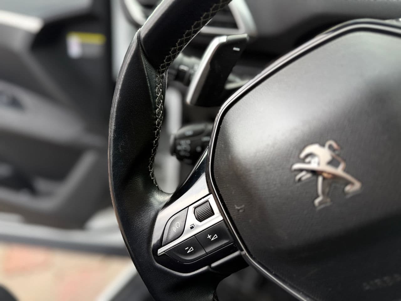 Peugeot 5008 2019 — Миниатюра 10
