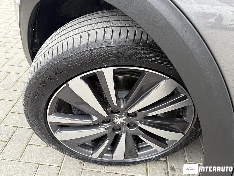 2020 Peugeot 3008 — Miniatură 18