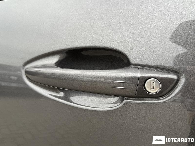2020 Peugeot 3008 — Miniatură 20