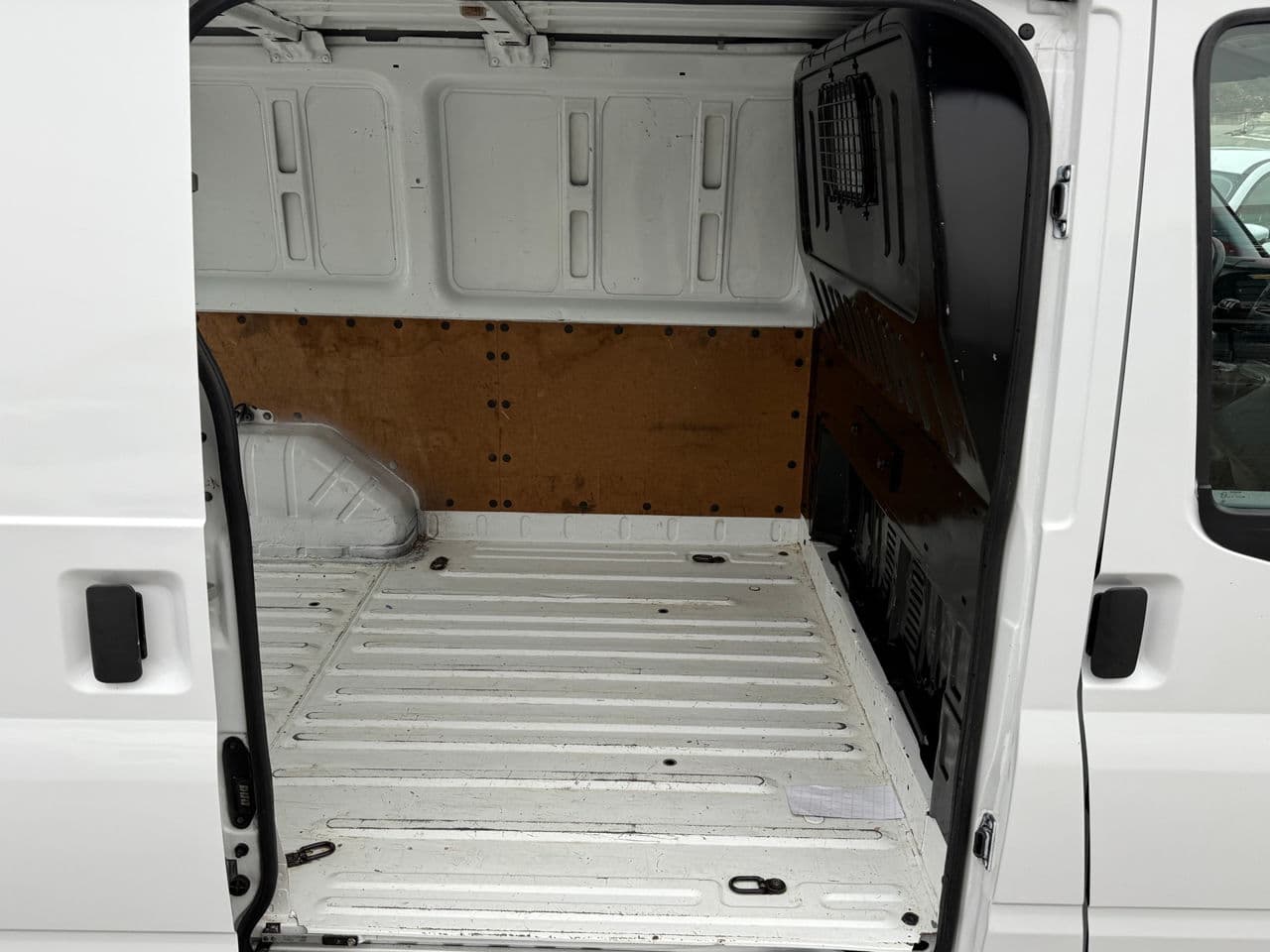 Ford Transit 2011 — Миниатюра 13