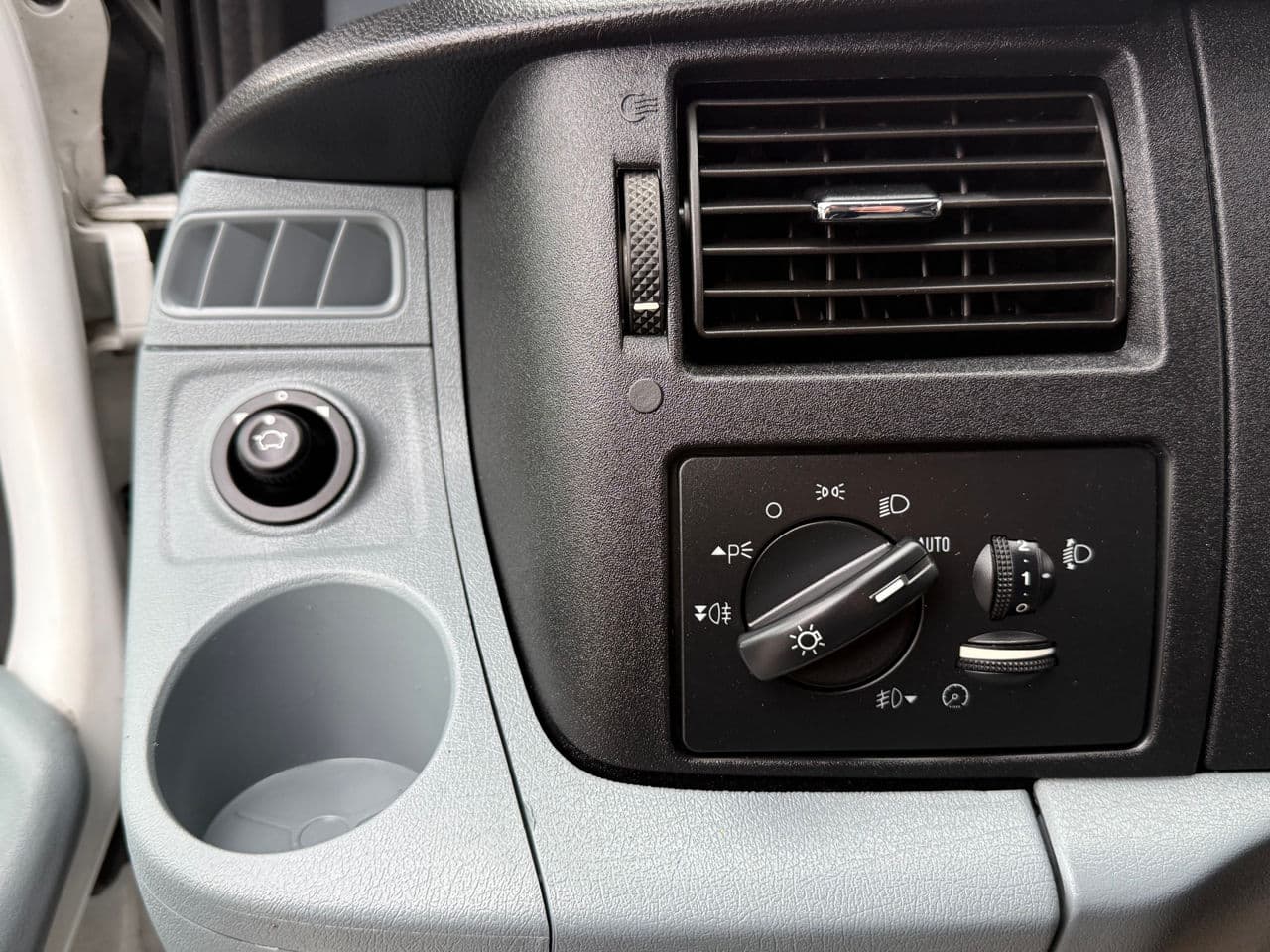 Ford Transit 2011 — Миниатюра 17
