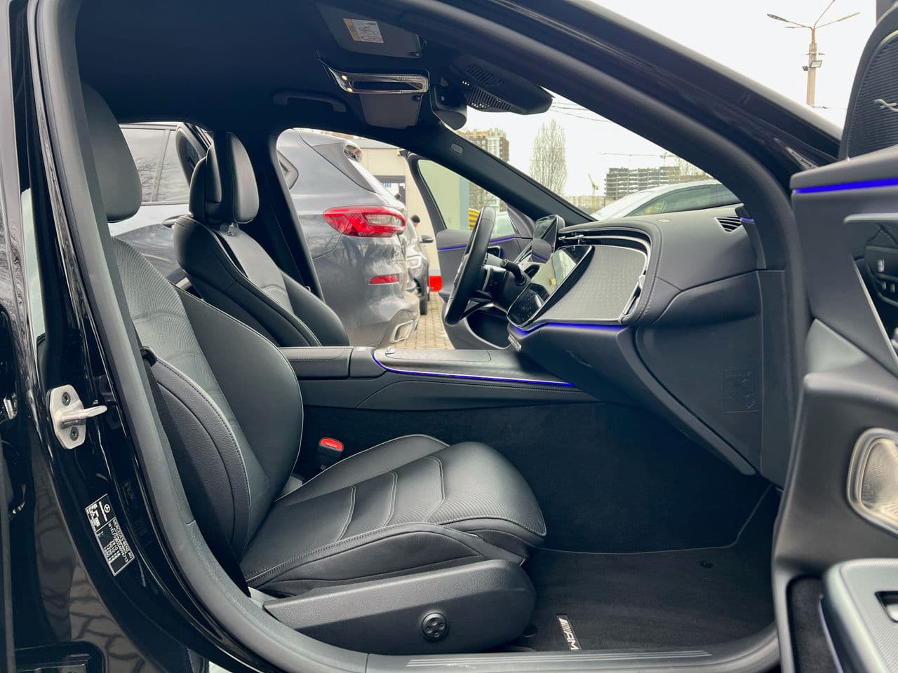 Mercedes E 300de 2024 — Миниатюра 19