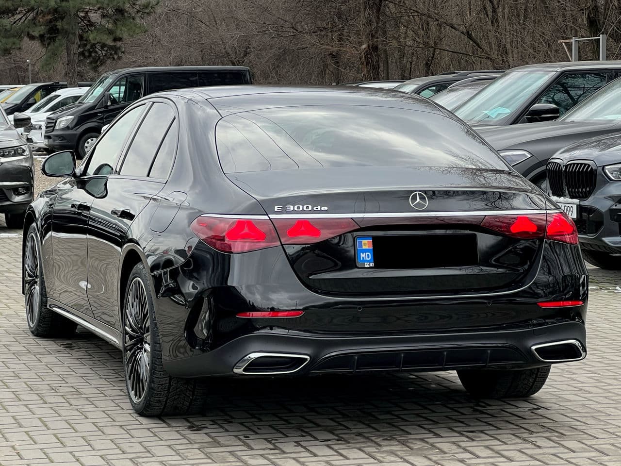 Mercedes E 300de 2024 — Миниатюра 4