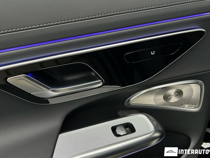 Mercedes E 300de 2024 — Миниатюра 21