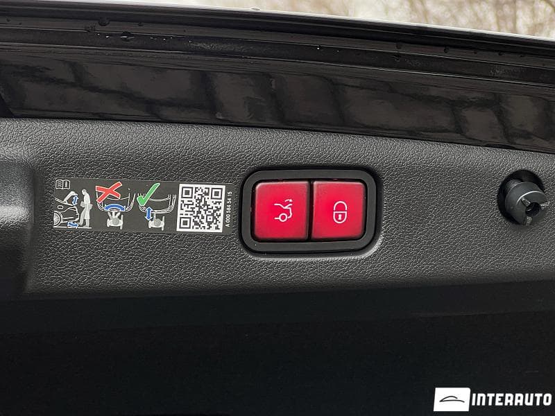 Mercedes E 300de 2024 — Миниатюра 24