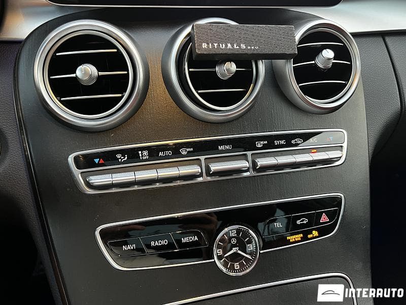 Mercedes C 300 2019 — Миниатюра 14