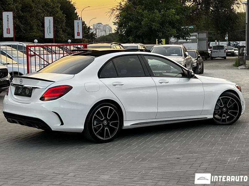 Mercedes C 300 2019 — Миниатюра 3