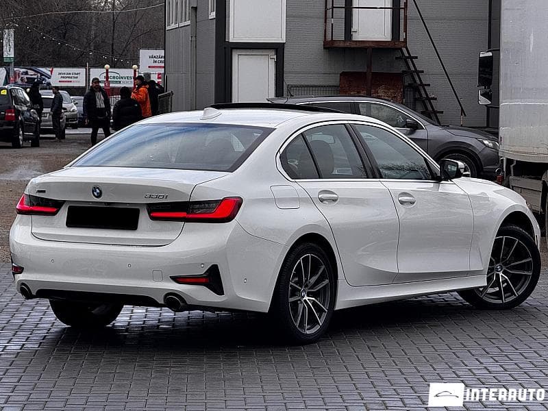 BMW 330 2020 — Миниатюра 3