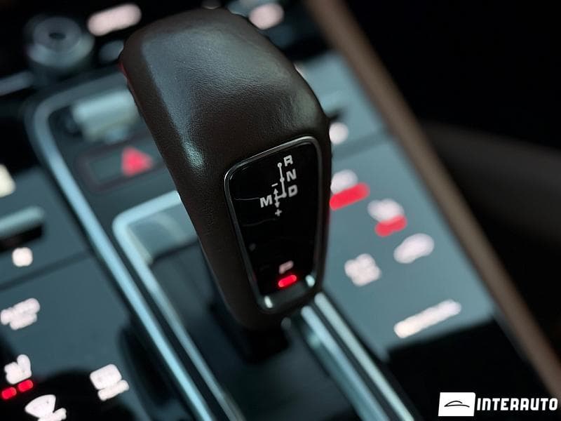 Porsche Cayenne 2020 — Миниатюра 16