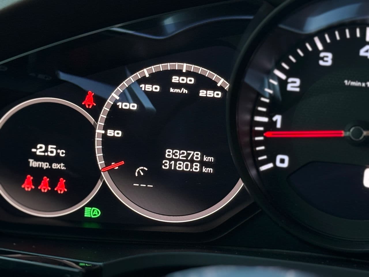 Porsche Cayenne 2020 — Миниатюра 11