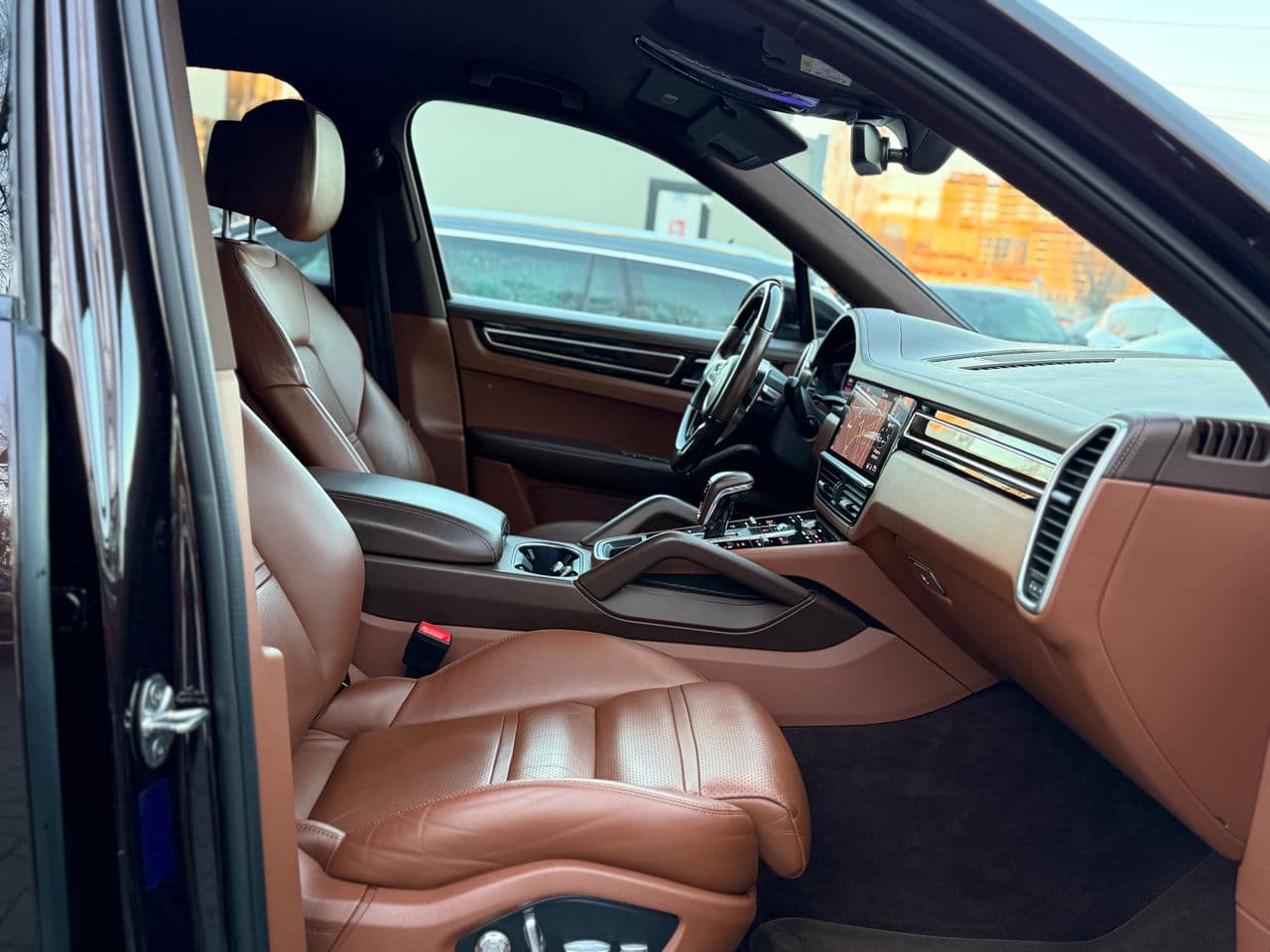 Porsche Cayenne 2020 — Миниатюра 17
