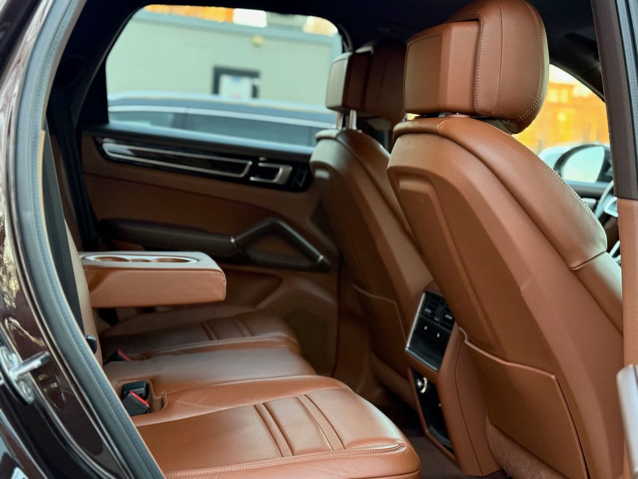 Porsche Cayenne 2020 — Миниатюра 22