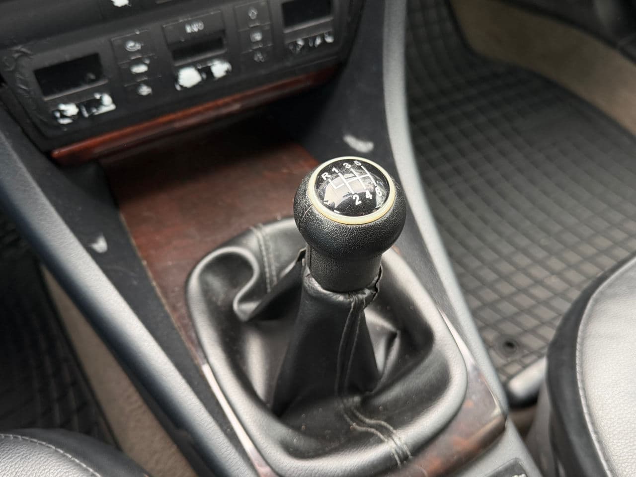 Audi A6 2002 — Миниатюра 10