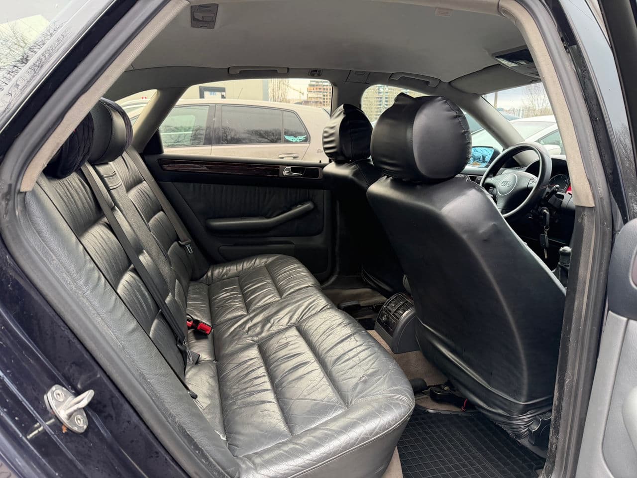 Audi A6 2002 — Миниатюра 12