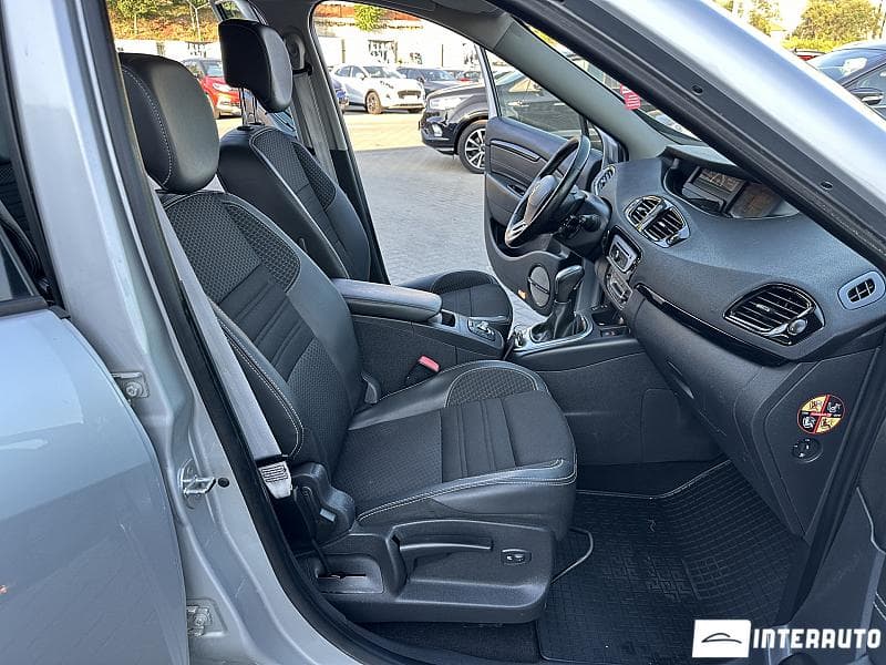 Renault Grand Scenic 2015 — Миниатюра 15