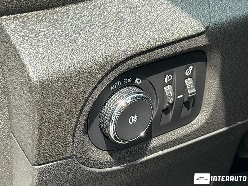 Opel Grandland X 2018 — Миниатюра 7