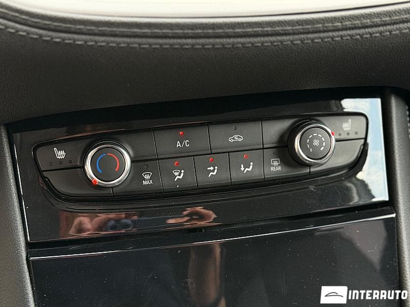Opel Grandland X 2018 — Миниатюра 12
