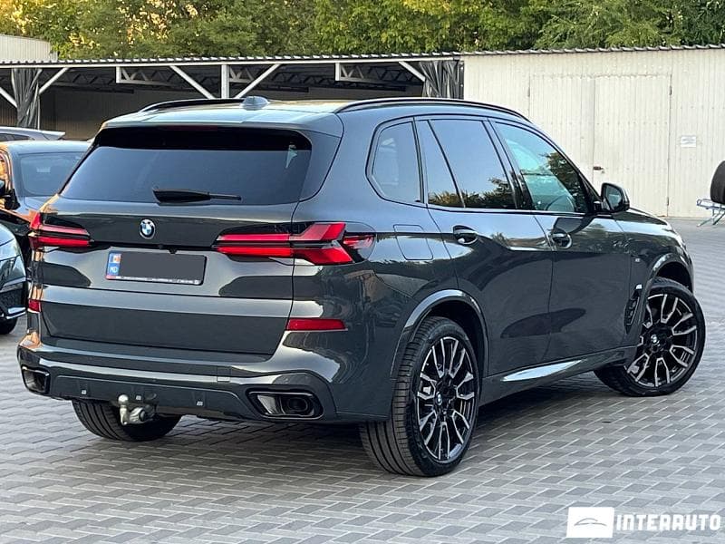 BMW X5 4.0D 2023 — Миниатюра 4