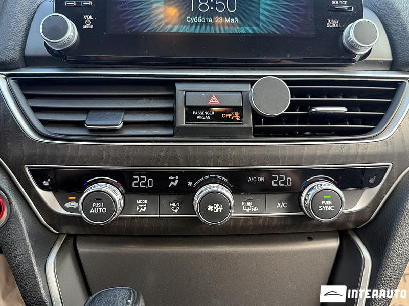 2018 Honda Accord — Miniatură 11