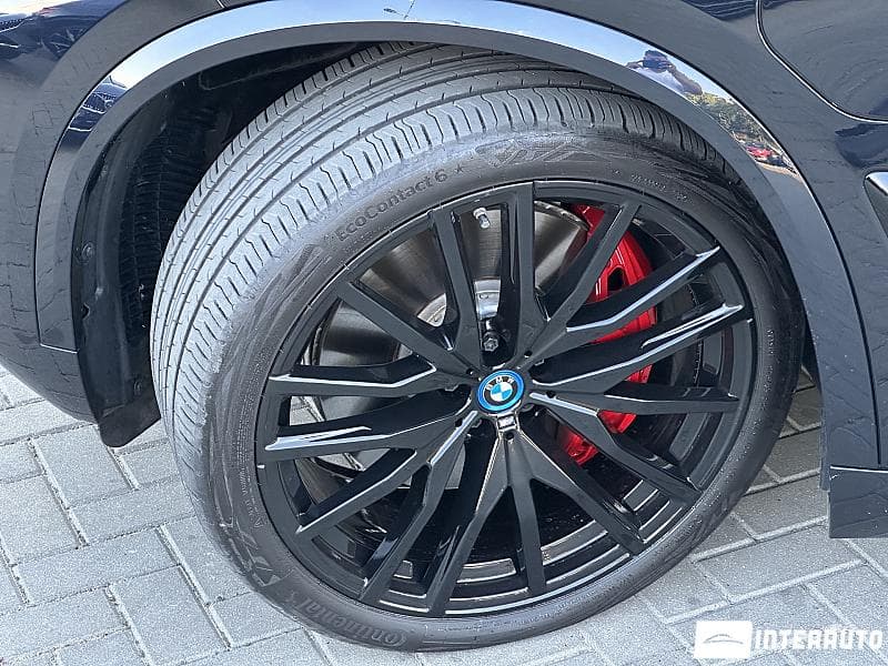 2023 BMW X5 5.0e — Miniatură 18