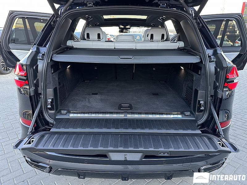 2023 BMW X5 5.0e — Miniatură 25