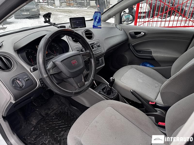Seat Ibiza 2013 — Миниатюра 5