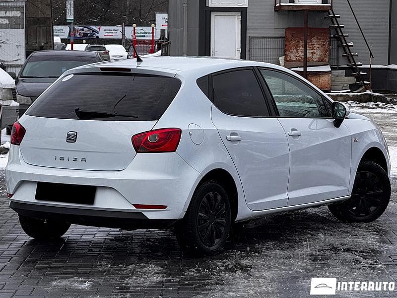 Seat Ibiza 2013 — Миниатюра 3