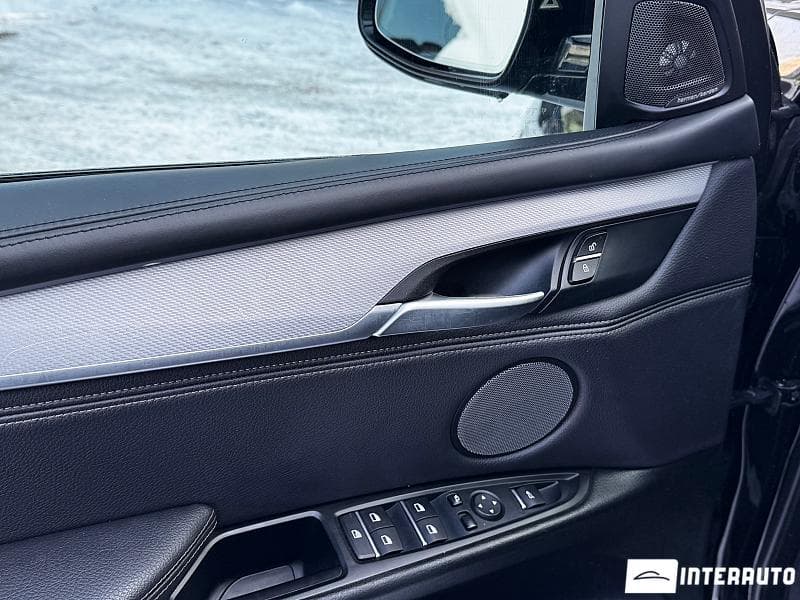 BMW X5 4.0e 2018 — Миниатюра 15