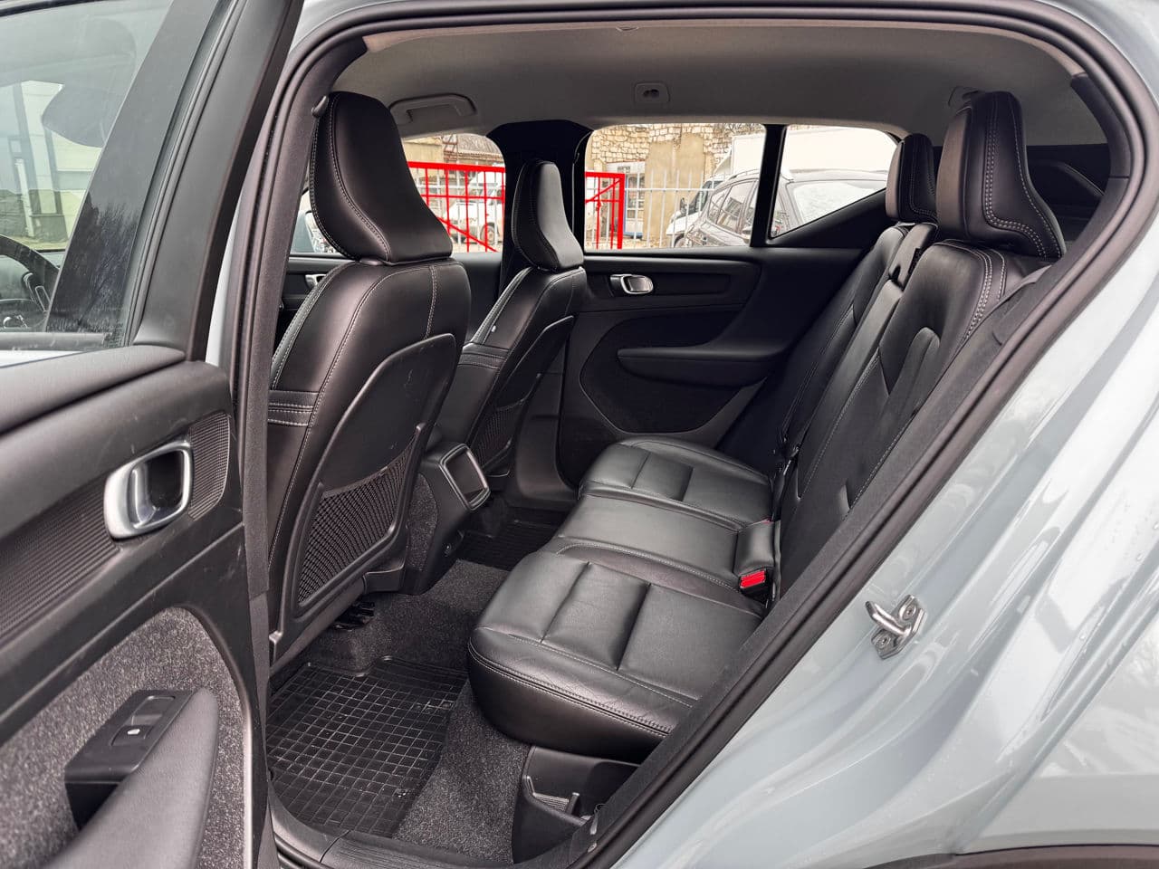 Volvo XC 40 2019 — Миниатюра 15