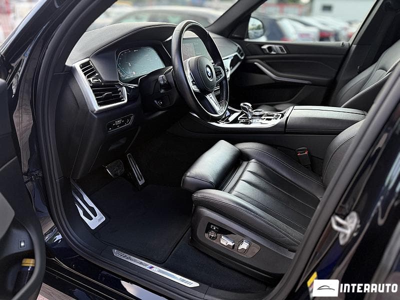 BMW X5 4.5e 2022 — Миниатюра 7