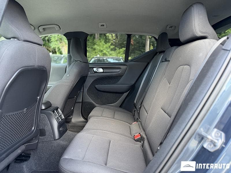 Volvo XC 40 2021 — Миниатюра 17