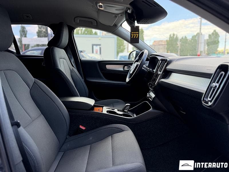 Volvo XC 40 2021 — Миниатюра 20